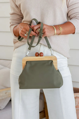 Vintage style timber framed clutch