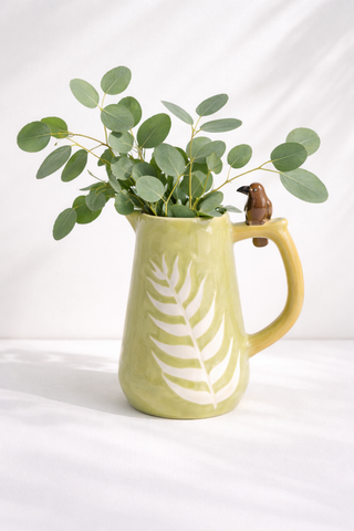 Fern jug with parrot in green