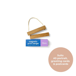 Magnetic art hanger
